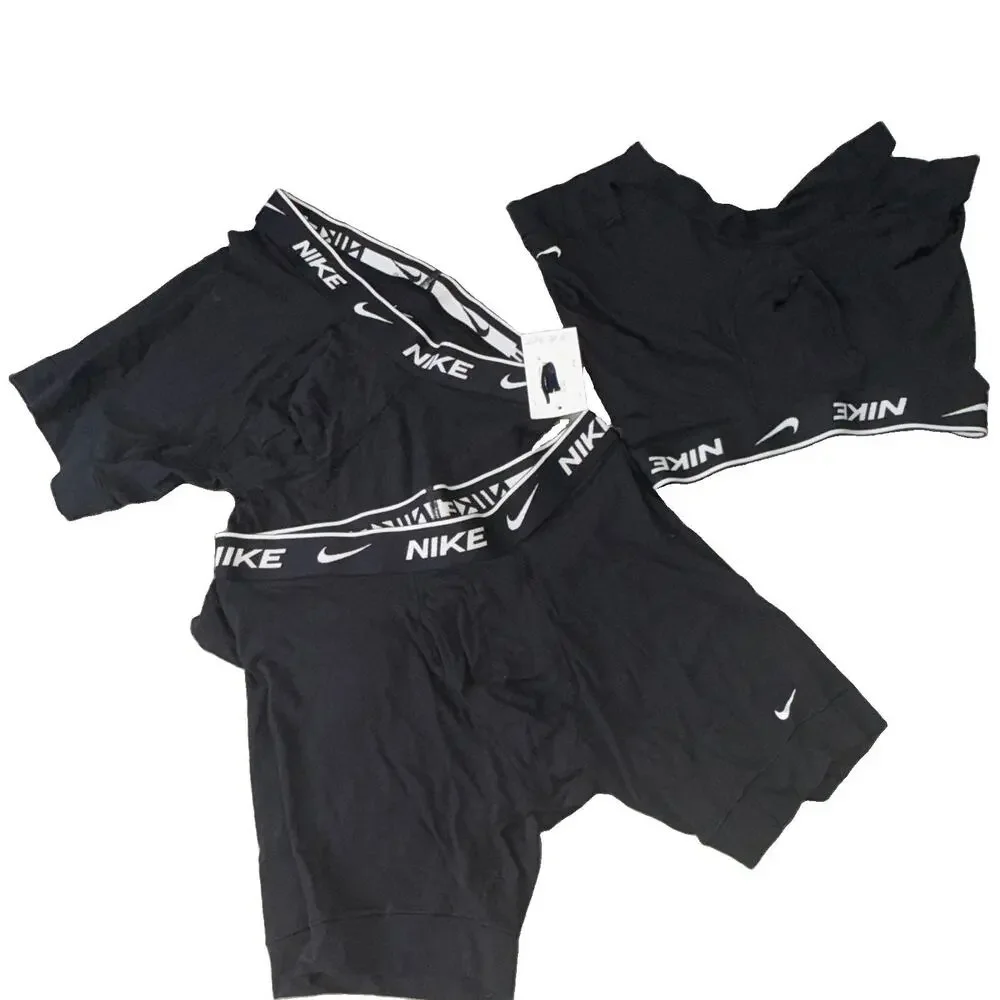 Men’s Size Boxer Briefs Size Small 3 Pack Brand New (H9)